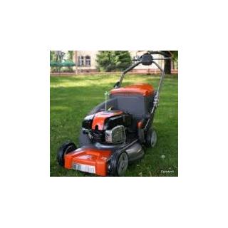 RENT LAWN MOWER R152