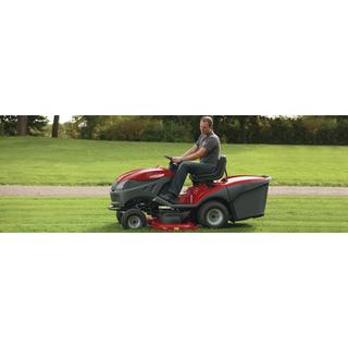 RENT LAWN TRACTORS 